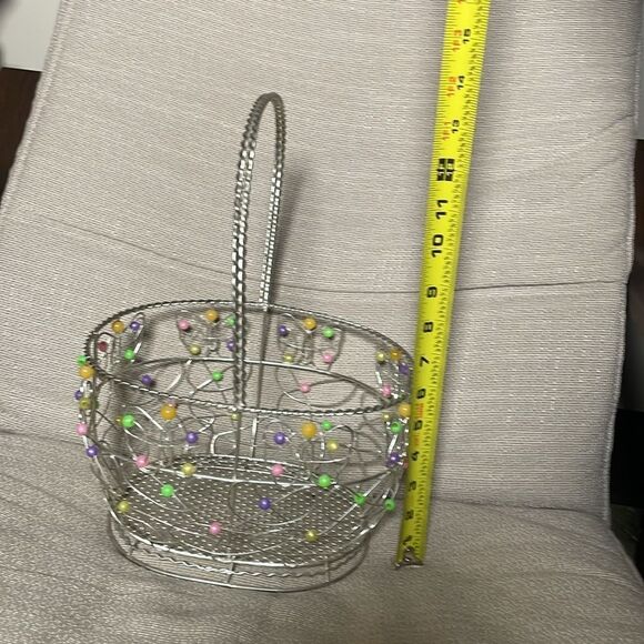 Metal Basket w/Multicolored Beads and Swirl Designs (Perfect for Easter) - Picture 11 of 15